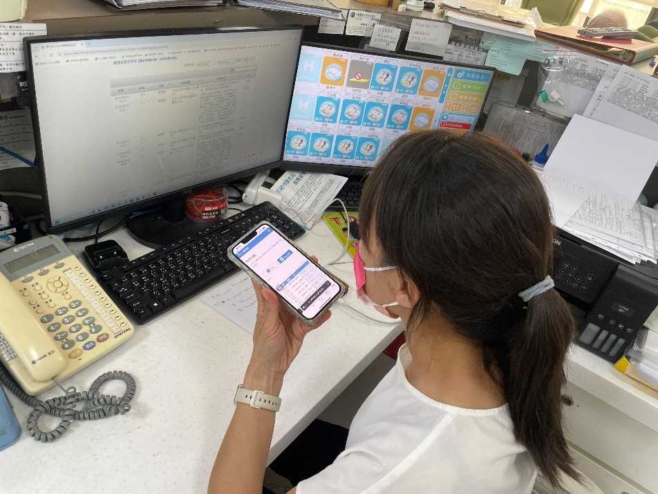南丁格爾長照機構/蘆竹長照中心-效率作業套裝系統，降低44%重複性高工作/手寫作業頻率